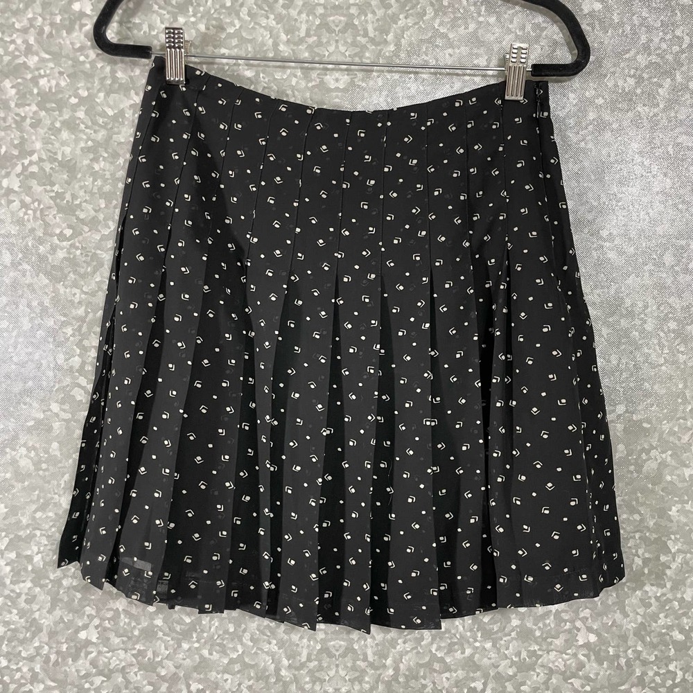 Lauren Ralph Lauren Black Floral Pleated Schoolgirl Skirt - Size 4 - Lightweight